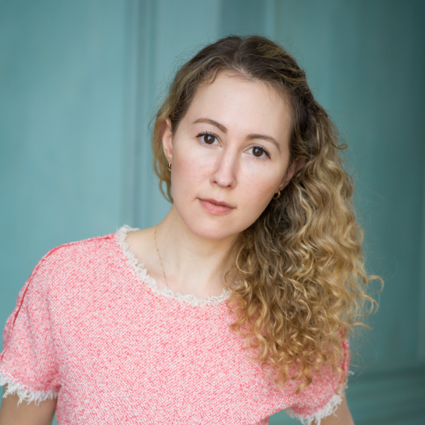 Headshot of Alice Robb