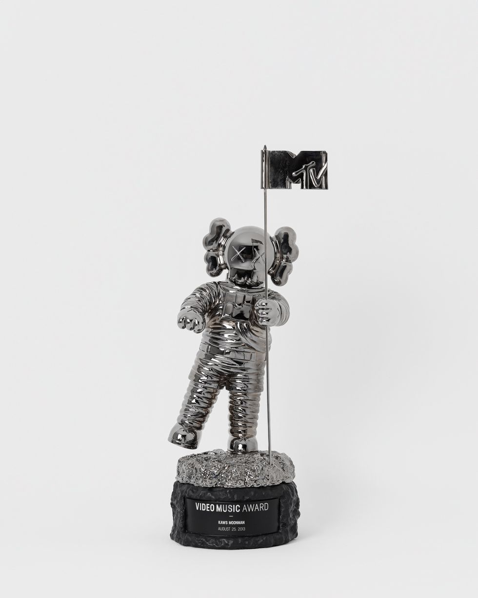 kaws moonman